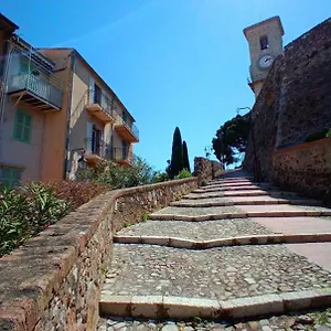 Cadre De Reve Vous Faites Le Menage- Very Good Prices But Have To Clea-n Th-e Flat , Cannes Frankreich